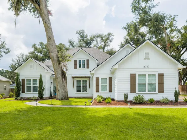 4717 Layla Ln, Hahira, GA 31632