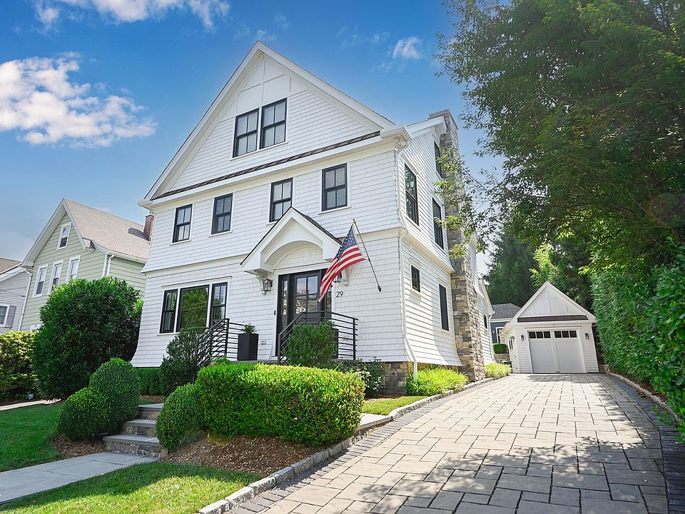 1st image of 29 Orchard Pl