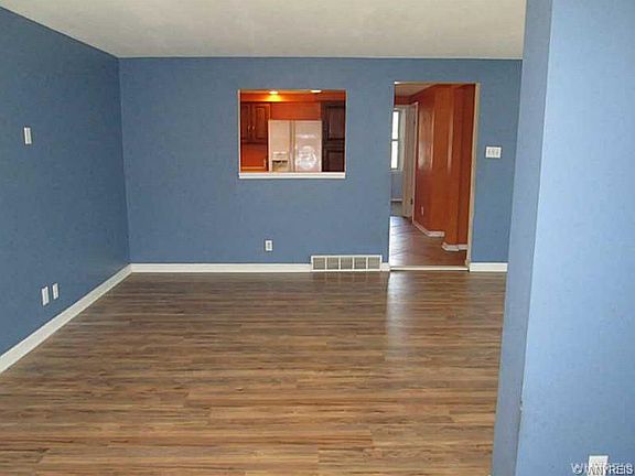 4th image of 133 Gualbert Ave
