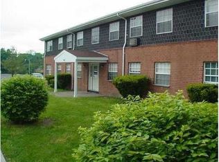 66 Barclay Plz #B, New Windsor, NY 12553