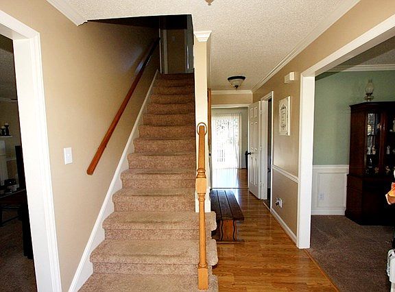2nd image of 120 Albert Dr
