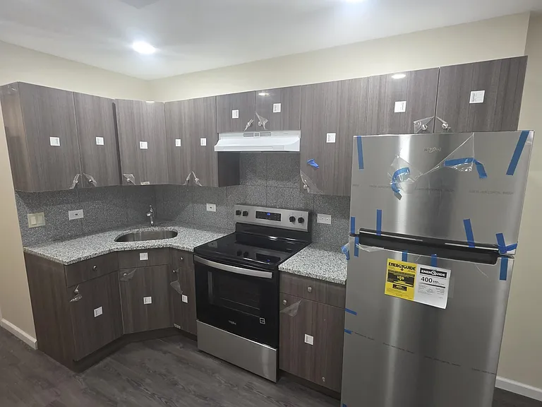 1815 George St #1 — Photo 8