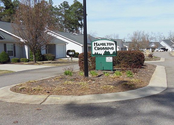 2nd image of 103 Champion Pine Ln