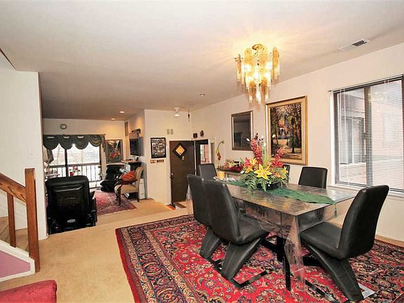 2nd image of 187 Sandcastle Ky #187