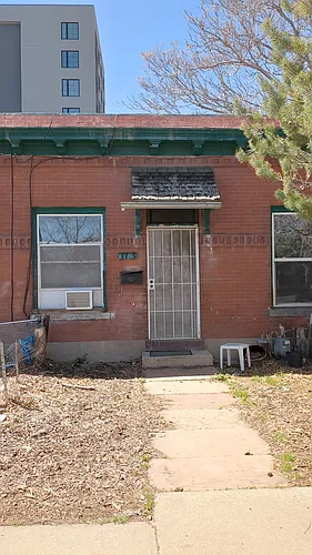 3745 N Marion St Photo 1