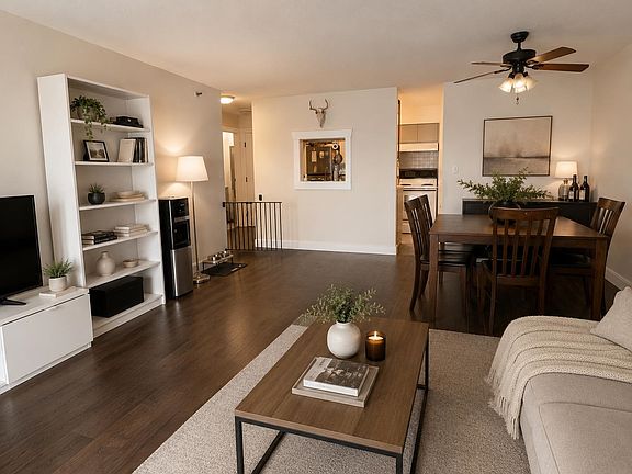 2nd image of 22661 Lougheed Hwy #328