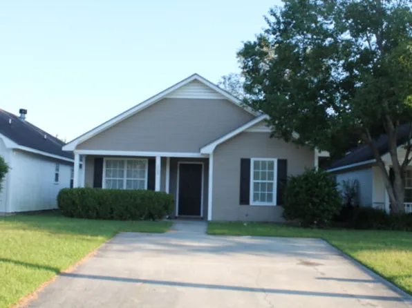 260 Blue Pool Dr, Valdosta, GA 31602