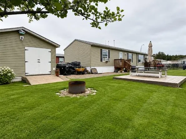 53 Keystone Cross, Whitecourt, AB T7S 0B3