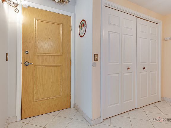 5th image of 8711 W Bryn Mawr Ave APT 501