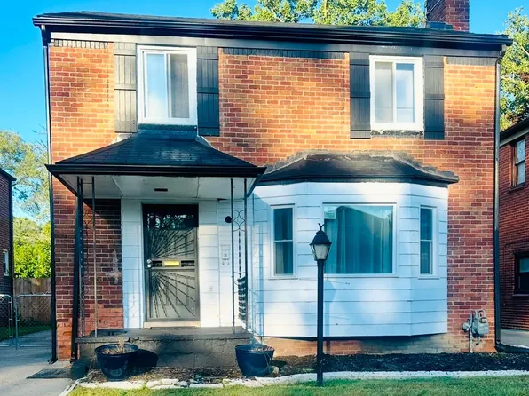 19483 Hartwell St, Detroit, MI 48235