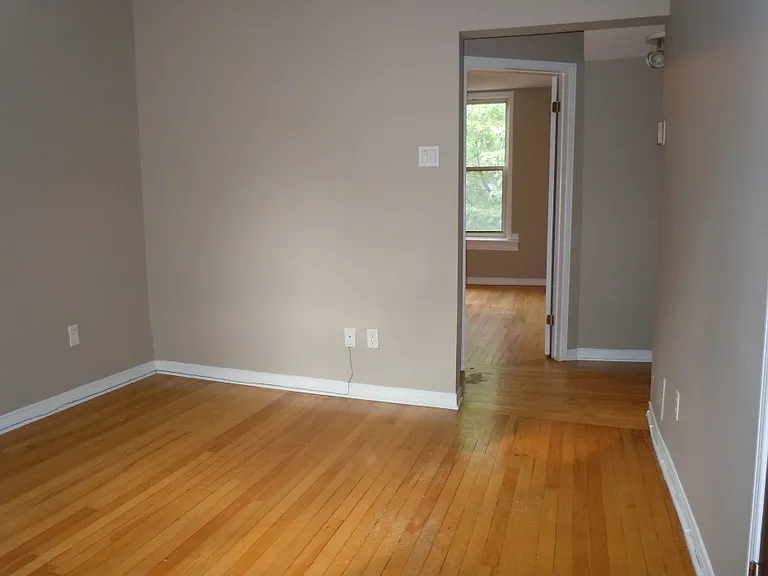 66 Russell Ave #2 — Photo 7