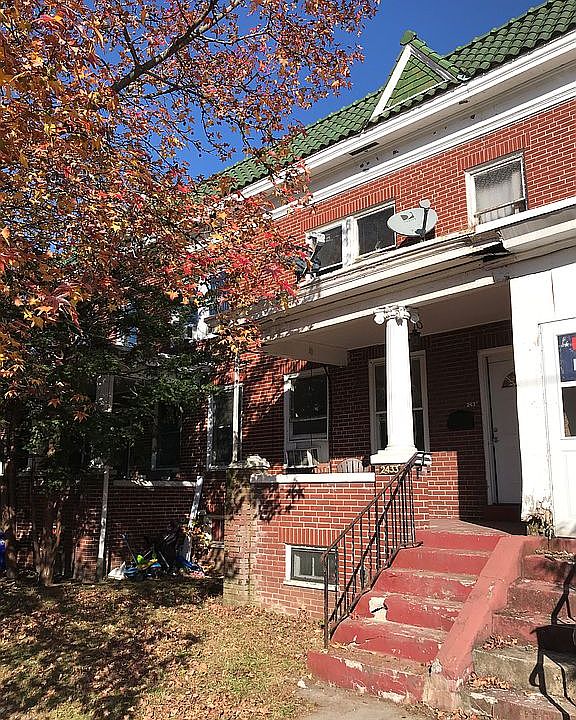 1st image of 2433 N 4th St