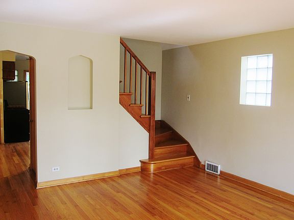 3rd image of 2039 N. 76th Ave.