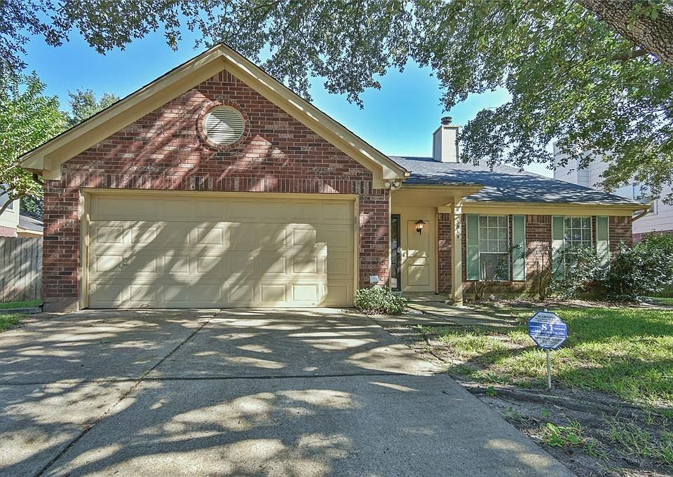 1st image of 3913 Beechwood Dr