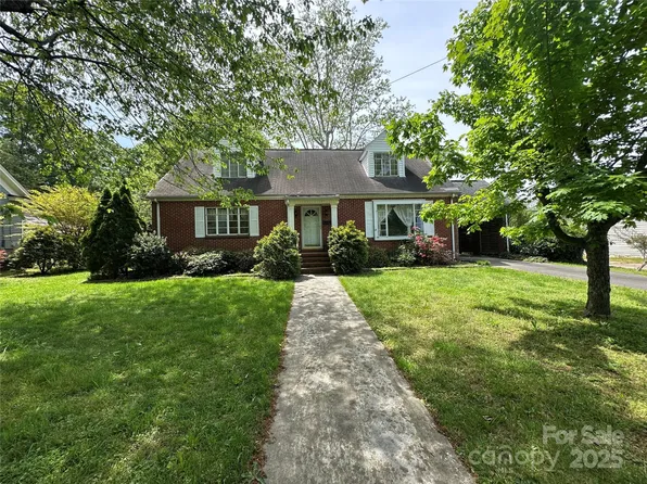404 S Mulberry St, Cherryville, NC 28021