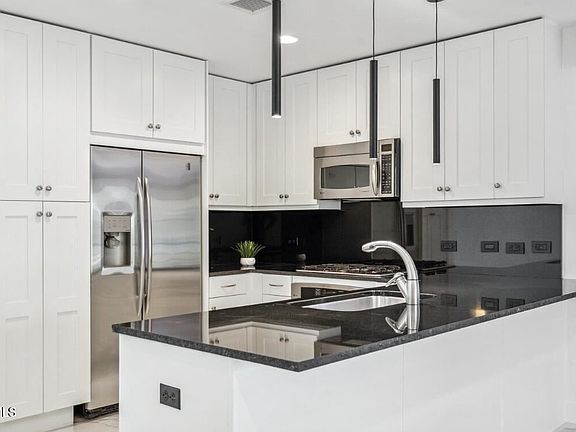 5th image of 7141 E Rancho Vista Dr Unit 3003