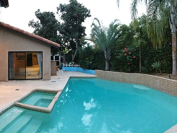 2nd image of 10506 El Comal Dr