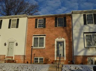 53B High Rd, Stewartstown, PA 17363