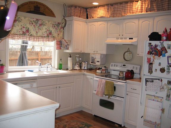 cute updated kitchen