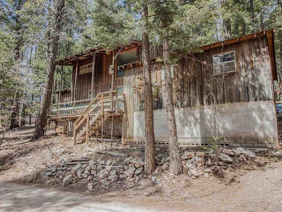 1st image of 504 Panther Ave