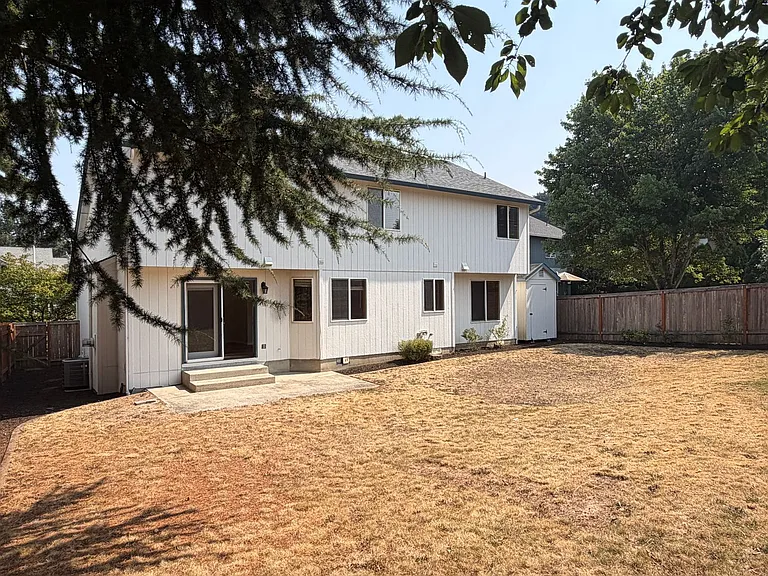 3310 NE 164th Ct — Photo 36