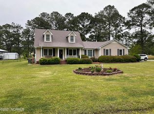 206 Rock Creek Dr S, Jacksonville, NC 28540