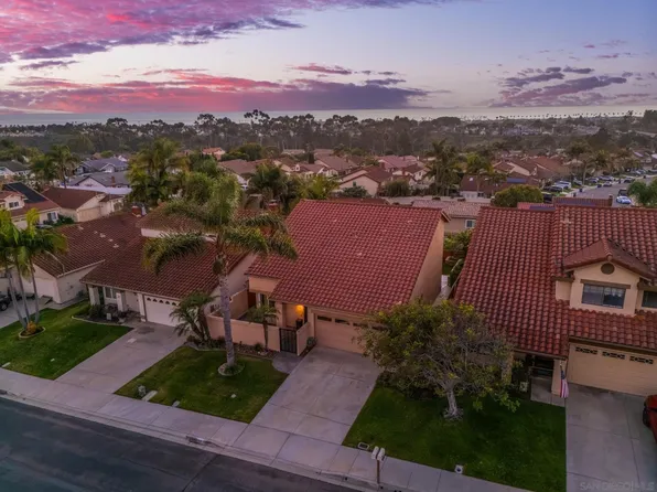 7053 Snapdragon Dr, Carlsbad, CA 92011