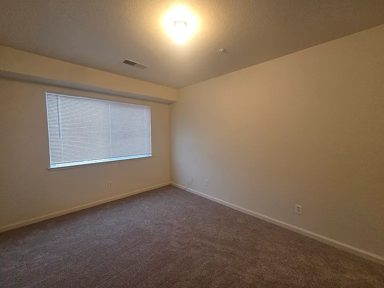 2255 Chestnut St #12 — Photo 12