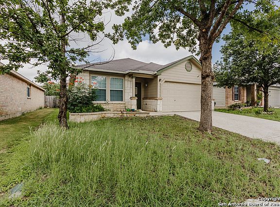 3rd image of 8015 Abbotts Pointe