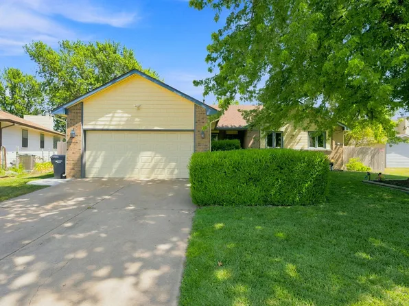 1980 S Longford Ct, Wichita, KS 67207