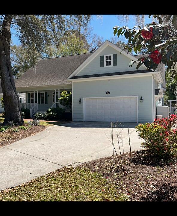 2nd image of 327 Cottage Farm Drive