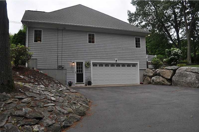 2nd image of 12 Heritage Dr