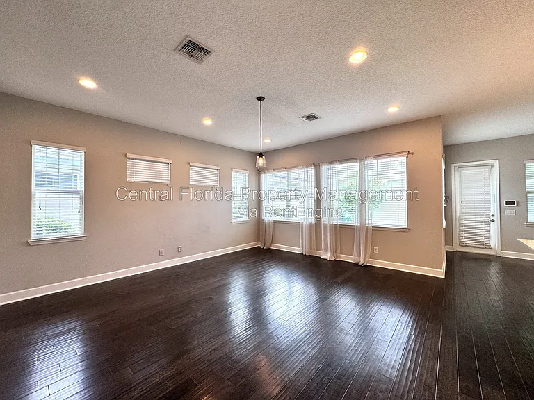 13808 Chauvin Ave — Photo 4