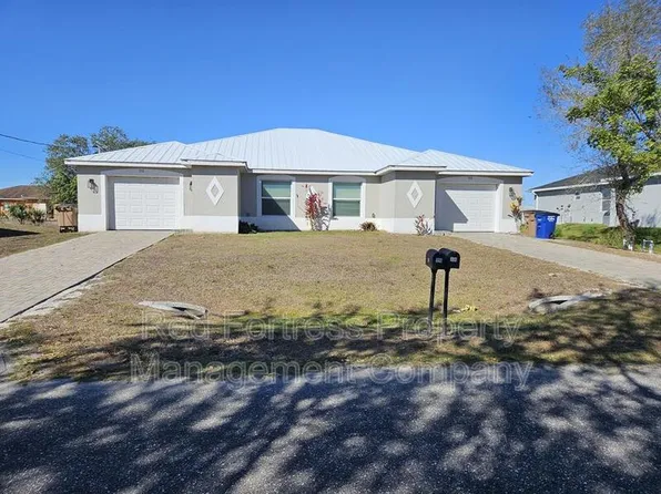 310 Gordon Ave S, Lehigh Acres, FL 33973