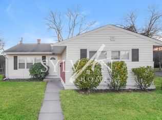 2425 Woodcroft Rd, Parkville, MD 21234