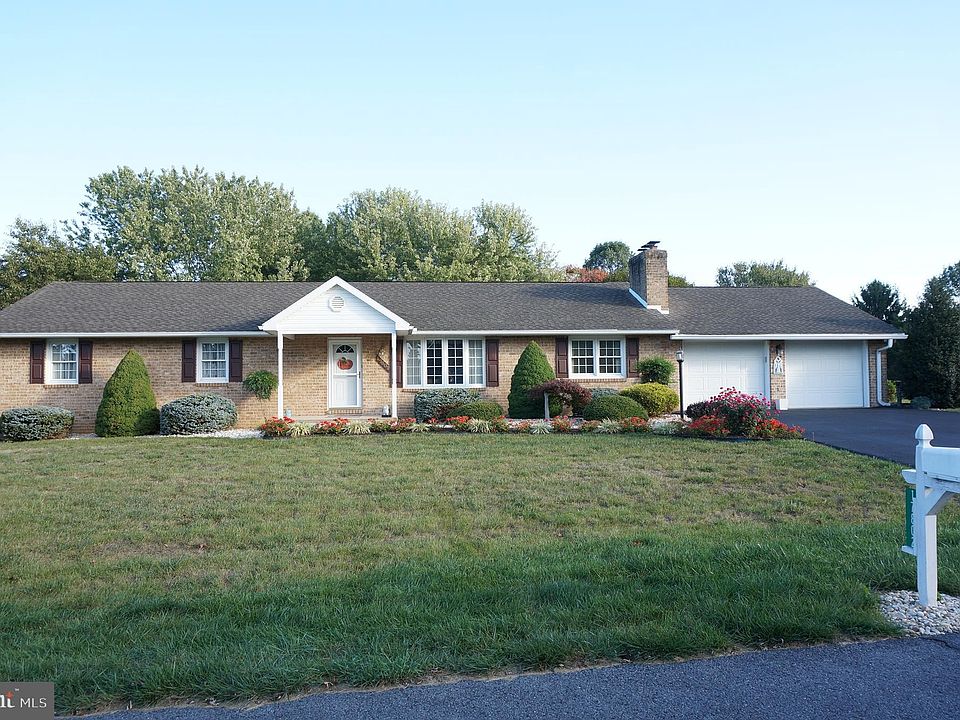 1st image of 17802 Bluebell Dr