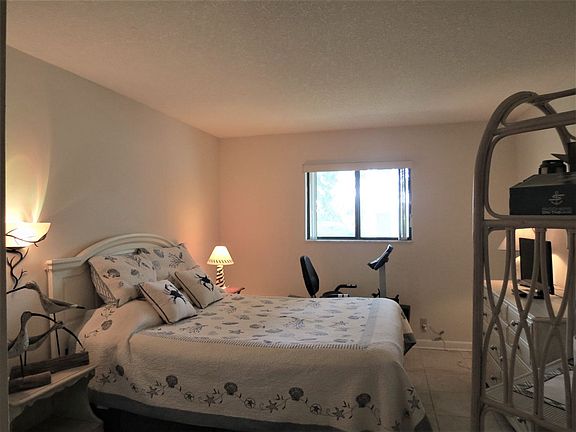 5th image of 1255 Ponce Island Dr APT 739