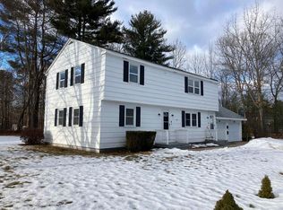4 Willowbrook Dr, Rochester, NH 03867