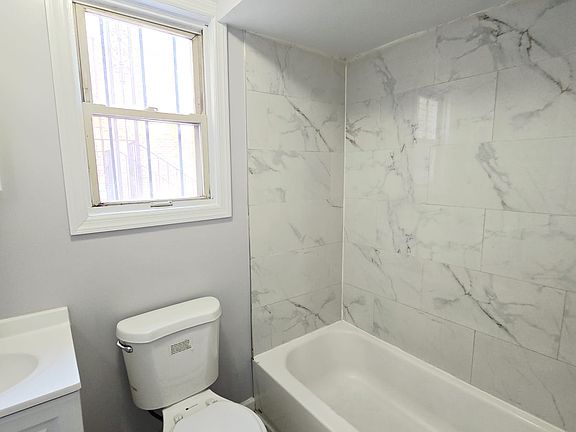 3rd image of 311 Bond St #3A