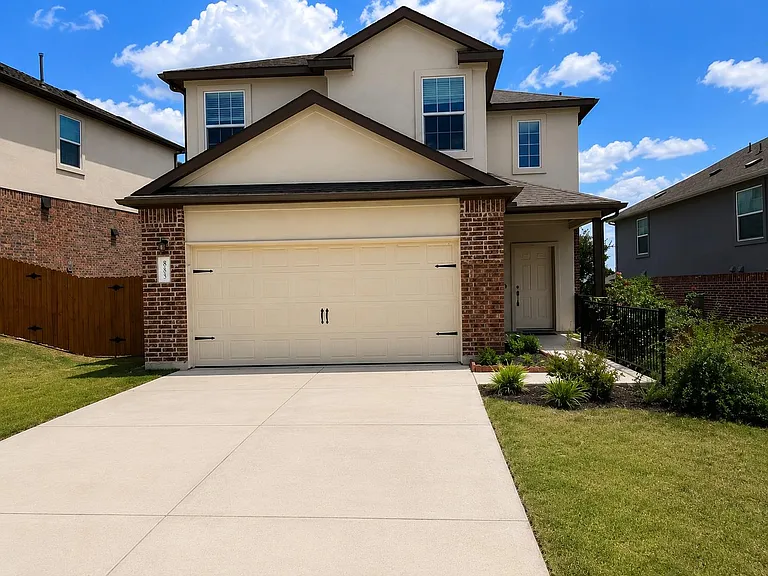 8109 Copper Prairie Bnd — Photo 35