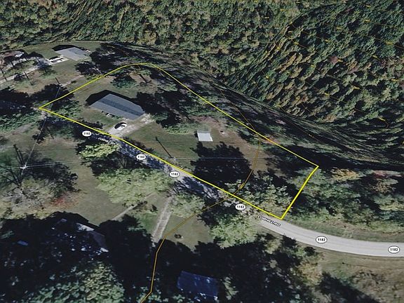 2nd image of 995 Cobhill Rd