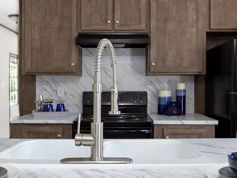 325 Tanglewood Dr — Photo 13