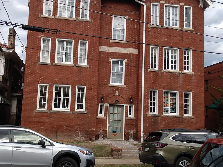 1632 Virginia St E #7 — Photo 1