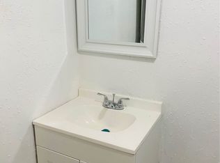 502 Calhoun Ave #B, Seffner, FL 33584