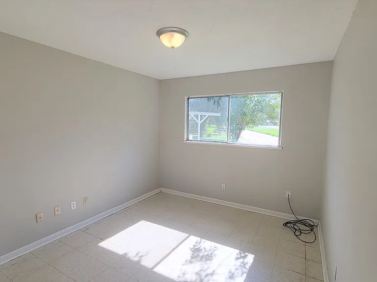 3406 Black Lake Cir — Photo 15