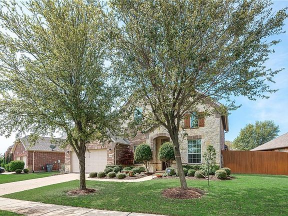 3rd image of 2648 Greyhawk Dr