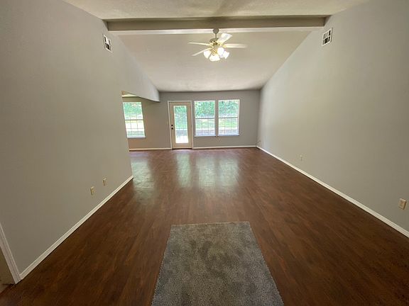 3rd image of 22885 Angelwood Dr