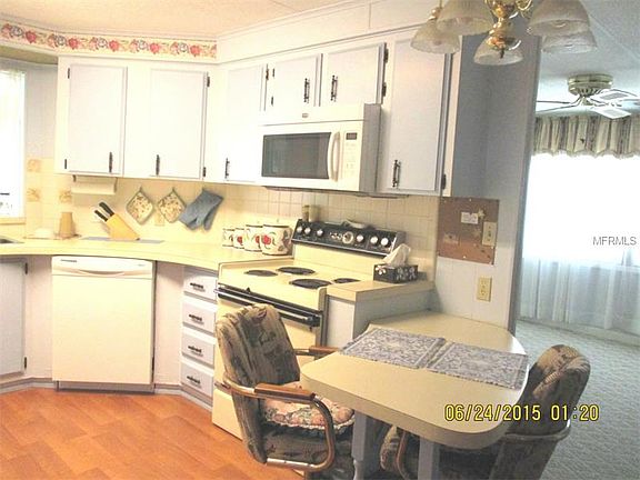 4th image of 4605 Orange Blossom Dr