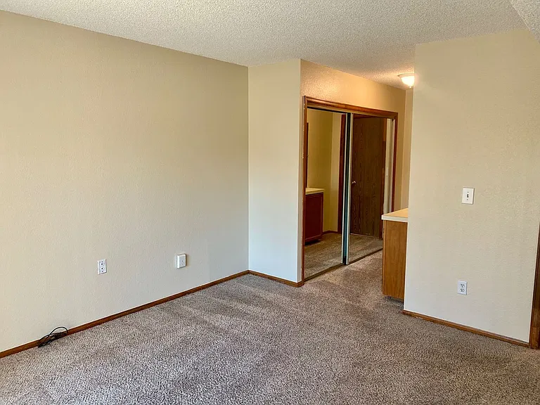 1111 S Garrison St #104 — Photo 10