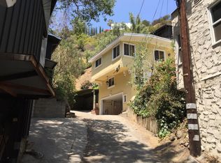 9627 Highland Gorge Dr, Beverly Hills, CA 90210